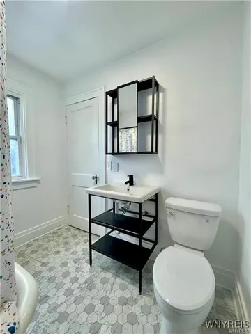 $1,100 | 434 23rd Street, Niagara Falls, NY 14303