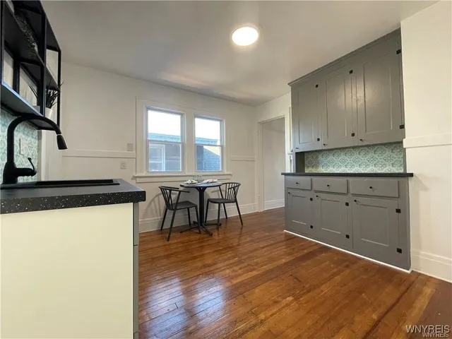 $1,100 | 434 23rd Street, Niagara Falls, NY 14303