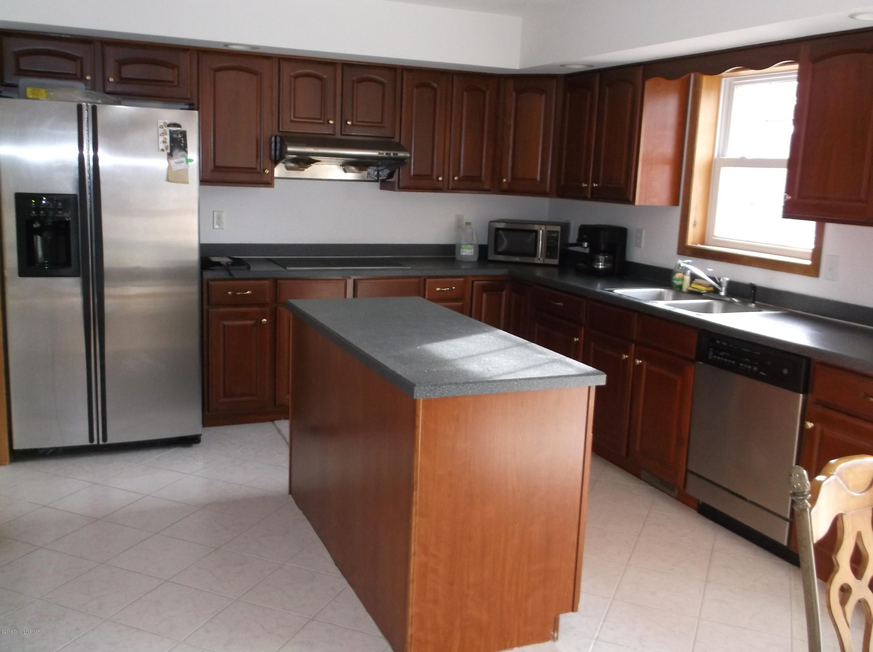 141 Beaver Dam Road Long Pond, PA 18334 - Photo 5 of 33 Kitchen