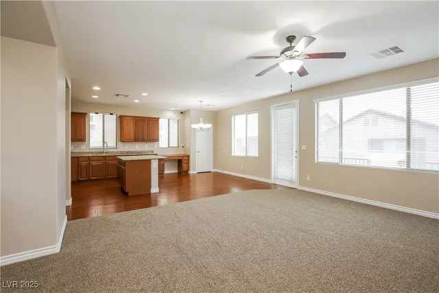 $2,275 | 5836 Gold Horizon Street, North Las Vegas, NV 89031