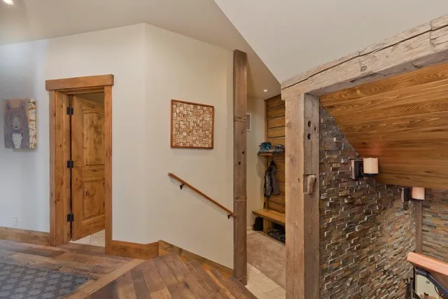 $3,850,000 | 1 Evening Star Drive, Unit 1, Mammoth Lakes, CA 93546