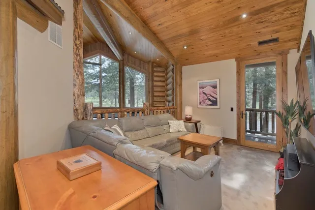 $3,850,000 | 1 Evening Star Drive, Unit 1, Mammoth Lakes, CA 93546