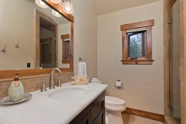 $3,750,000 | 1 Evening Star Drive, Mammoth Lakes, CA 93546