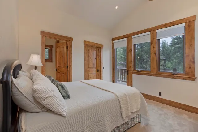 $3,850,000 | 1 Evening Star Drive, Unit 1, Mammoth Lakes, CA 93546