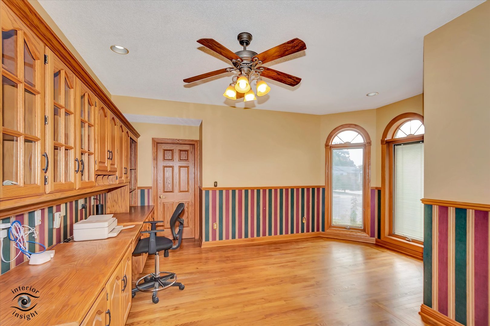 2500 Beverly Way Ottawa, IL 61350 - Photo 16 of 42 a view of an chairs with wooden floor