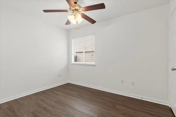 $274,900 | 473 Goddard, Kyle, TX 78640