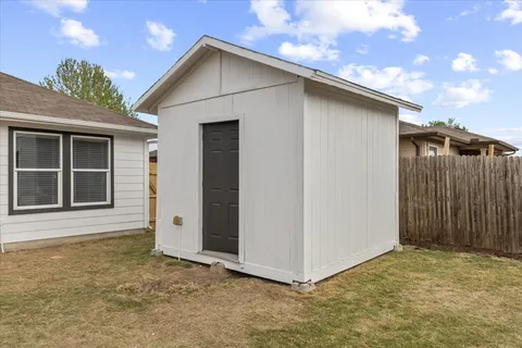 $274,900 | 473 Goddard, Kyle, TX 78640