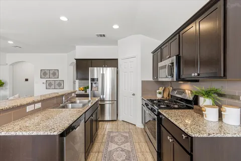 $274,900 | 473 Goddard, Kyle, TX 78640