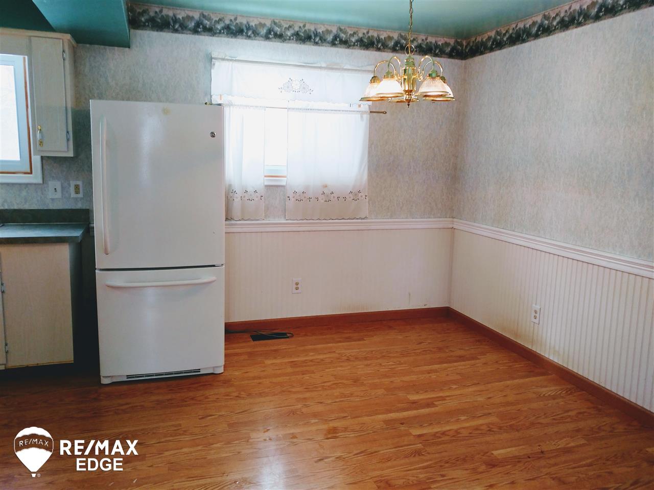 9091 North Vassar Road Mount Morris, MI 48458 - Photo 6 of 14 50006903-5.JPG