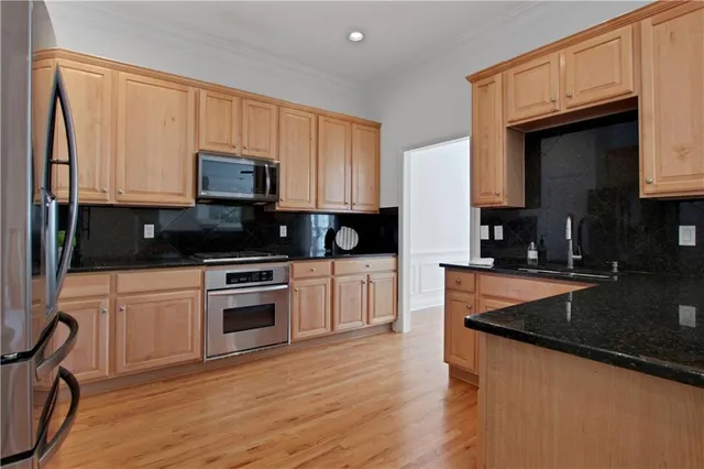 $675,000 | 1306 Village Terrace Court, Dunwoody, GA 30338