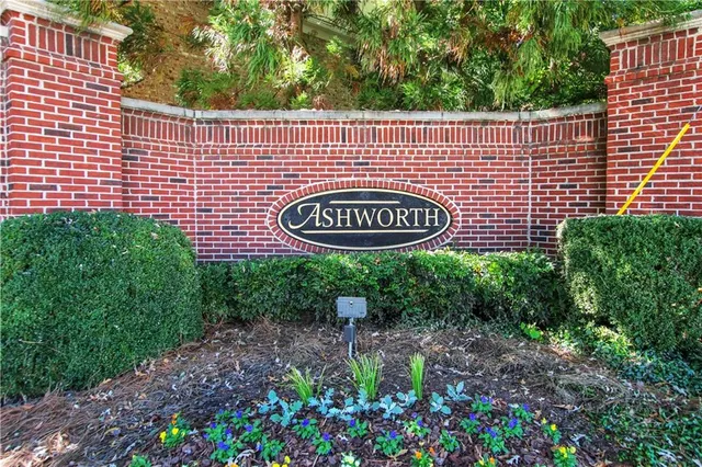 $675,000 | 1306 Village Terrace Court, Dunwoody, GA 30338
