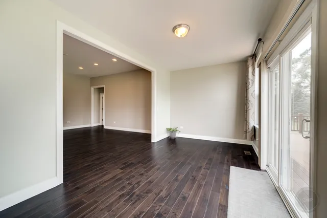 $999,999 | 3907 Nannyberry Street, Naperville, IL 60564