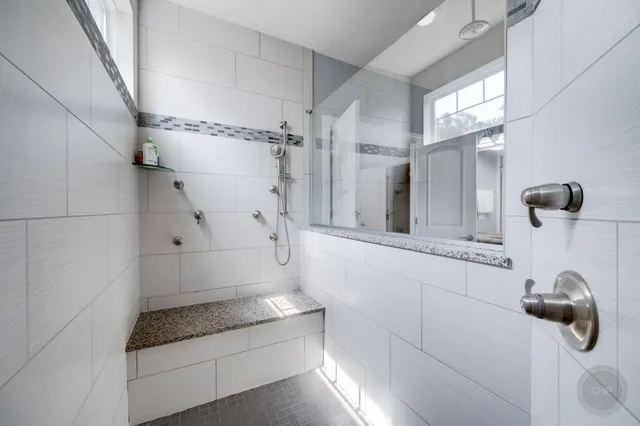 $999,999 | 3907 Nannyberry Street, Naperville, IL 60564