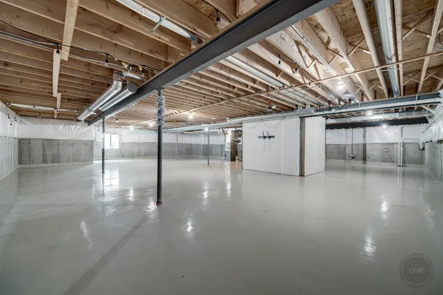 $999,999 | 3907 Nannyberry Street, Naperville, IL 60564