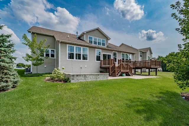 $999,999 | 3907 Nannyberry Street, Naperville, IL 60564