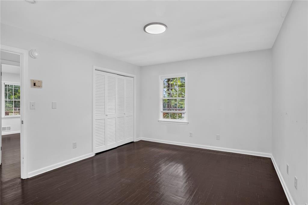 2495 Whites Mill Road Decatur, GA 30032 - Photo 16 of 30