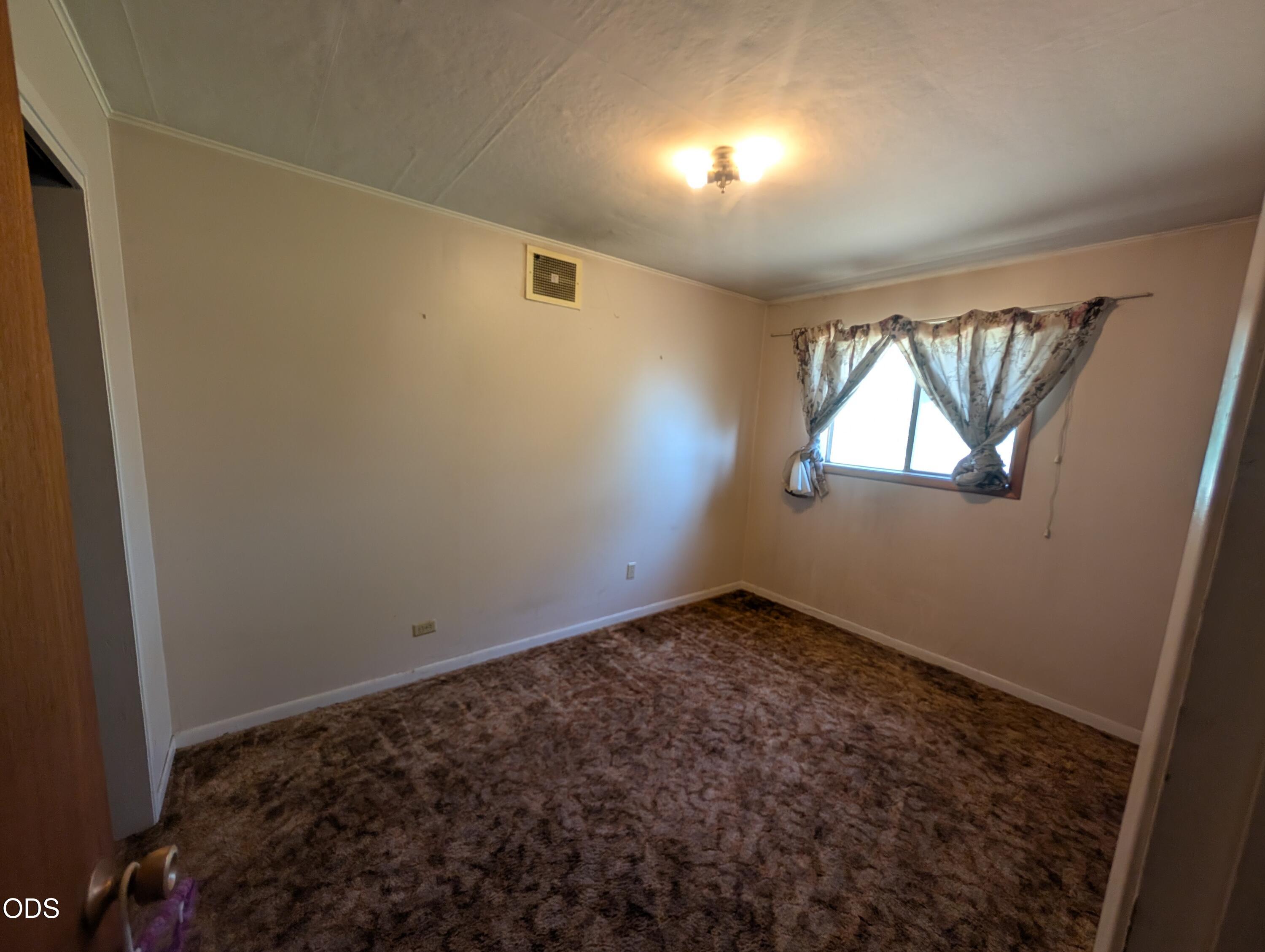 37419 Modoc Point Road Chiloquin, OR 97624 - Photo 10 of 20
