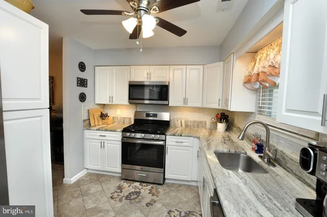 $439,900 | 19 Blackhawk Court, Medford, NJ 08055