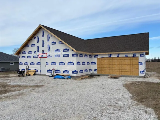 $279,000 | 118 Meadow Drive, Monroe City, MO 63456