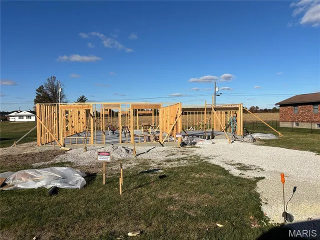 $279,000 | 118 Meadow Drive, Monroe City, MO 63456