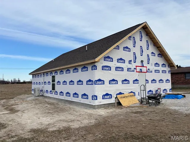 $279,000 | 118 Meadow Drive, Monroe City, MO 63456