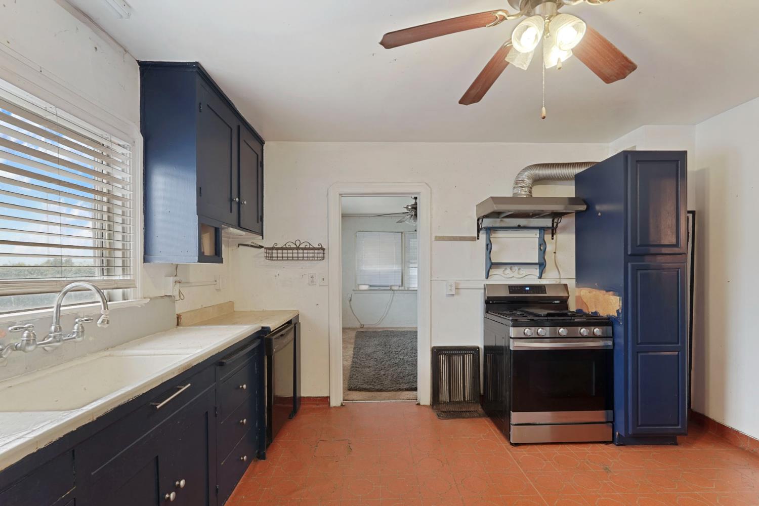 4614 Armstrong Road Lodi, CA 95240 - Photo 44 of 92
