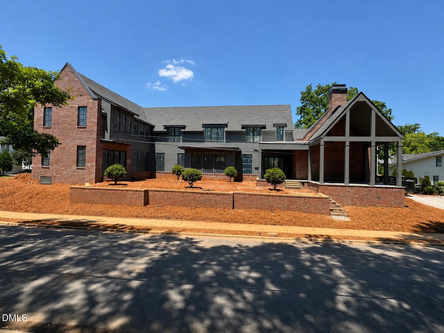 1500 Scales Street Raleigh, NC 27608 - Photo 5 of 93