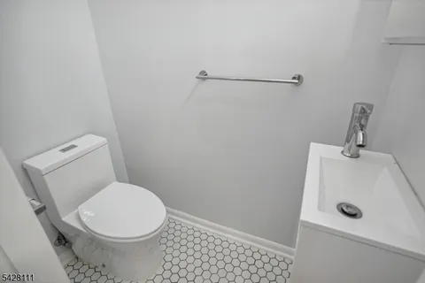 $3,250 | 60 2nd Street, South Orange, NJ 07079
