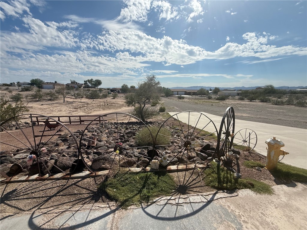 1845 Dunlap Road Fort Mohave, AZ 86426 - Photo 15 of 16 View of yard
