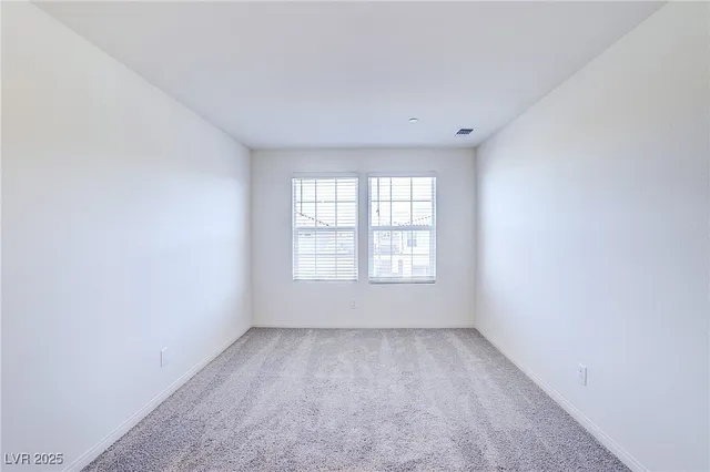 $2,300 | 3719 Via Allegro, Henderson, NV 89044