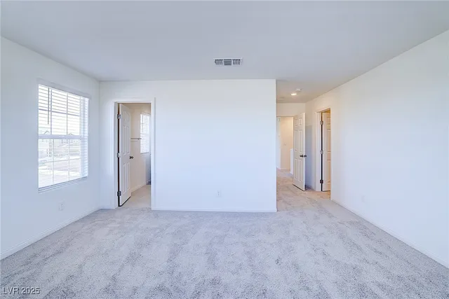 $2,300 | 3719 Via Allegro, Henderson, NV 89044