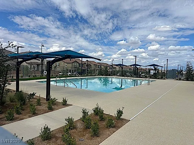 $2,300 | 3719 Via Allegro, Henderson, NV 89044