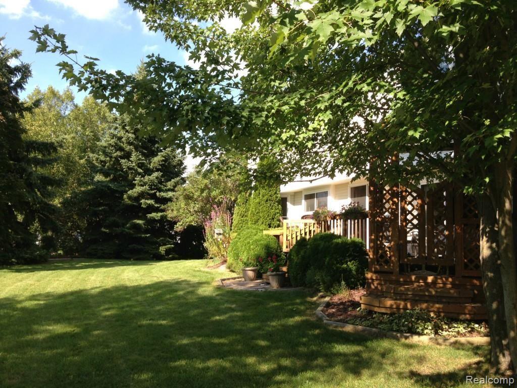 24823 Jamestowne Road Novi, MI 48375 - Photo 43 of 44 49.jpg
