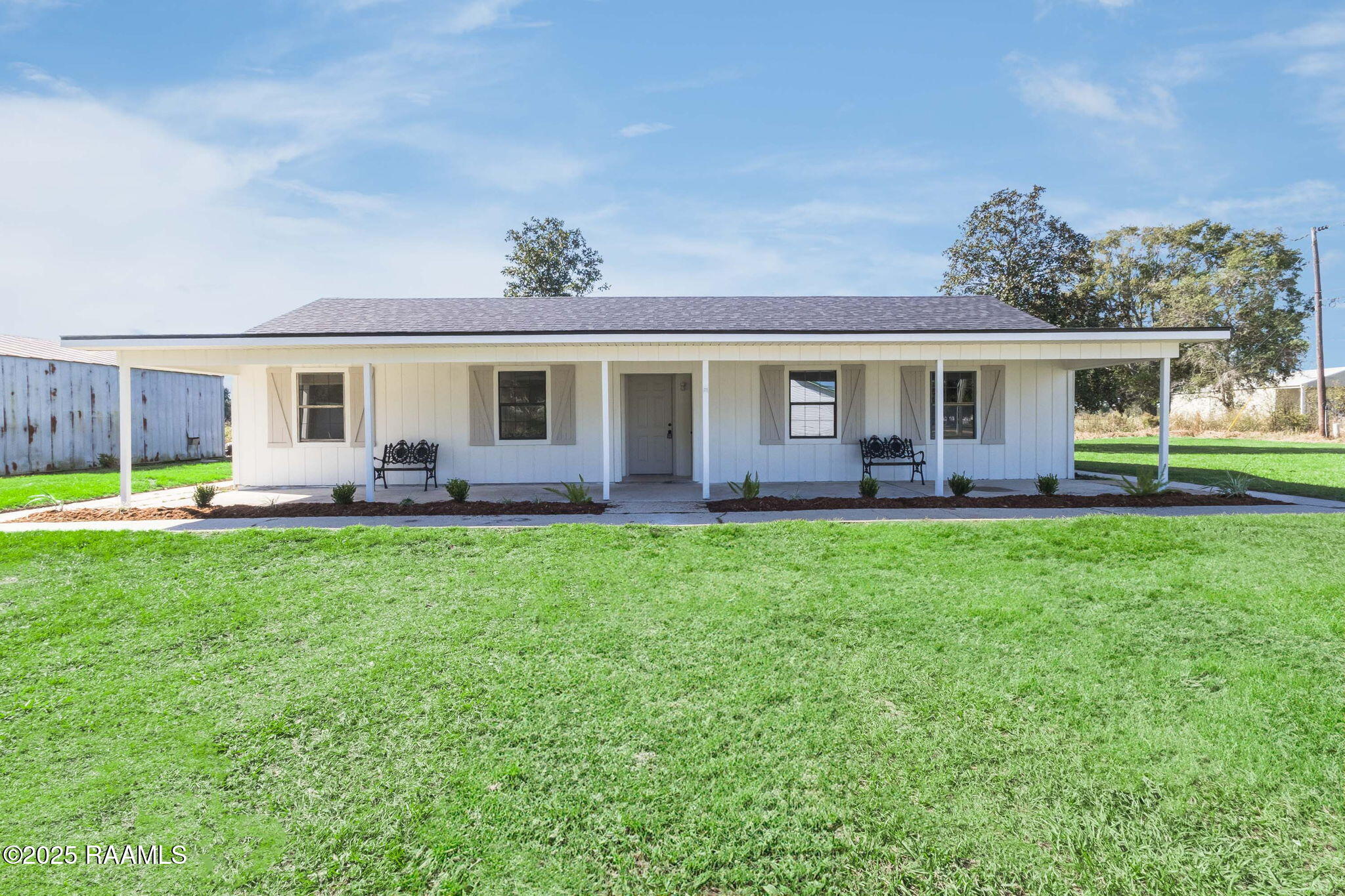 1-web-or-mls-346 Mendell-19