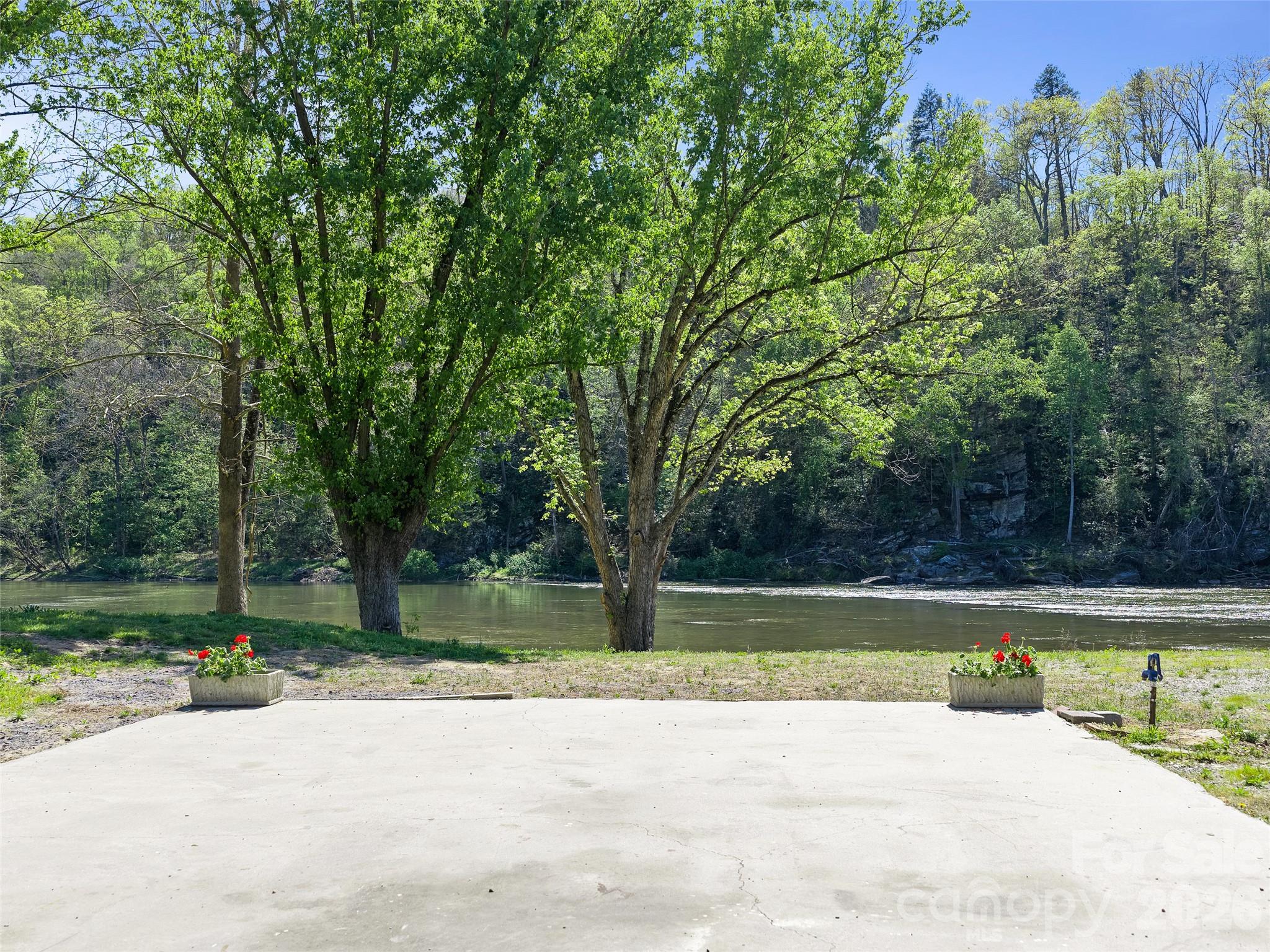 150 Rollins Road, Unit 1 & 2 Marshall, NC 28753 - Photo 27 of 31