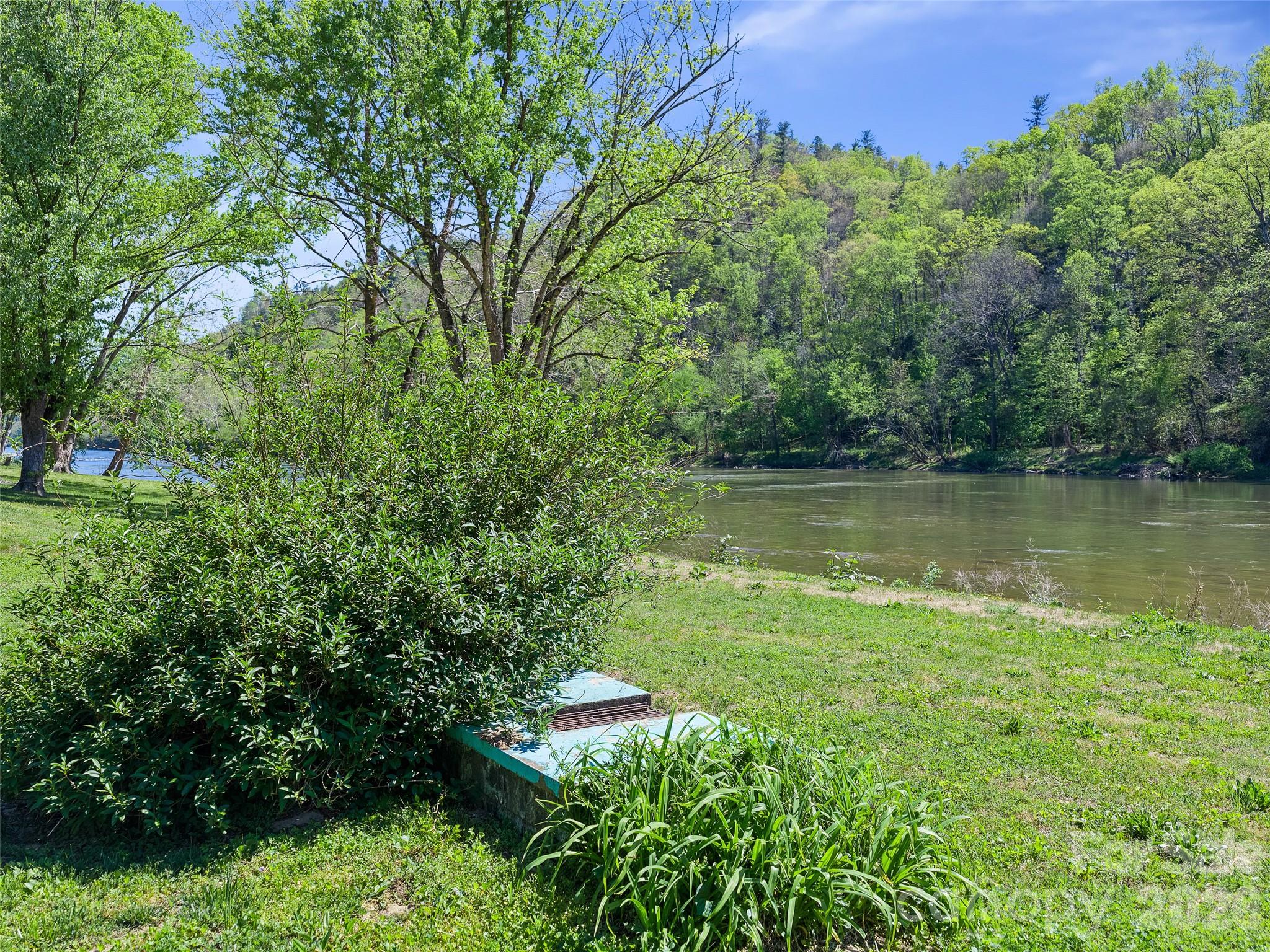150 Rollins Road, Unit 1 & 2 Marshall, NC 28753 - Photo 6 of 31