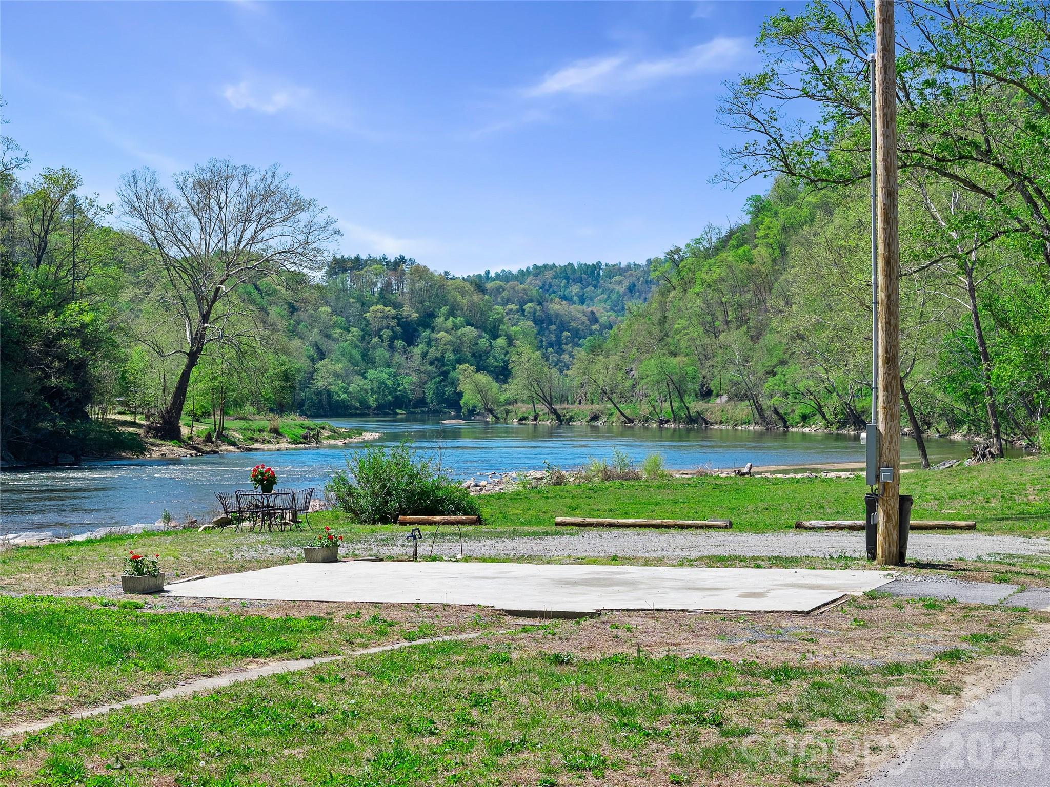 150 Rollins Road, Unit 1 & 2 Marshall, NC 28753 - Photo 8 of 31