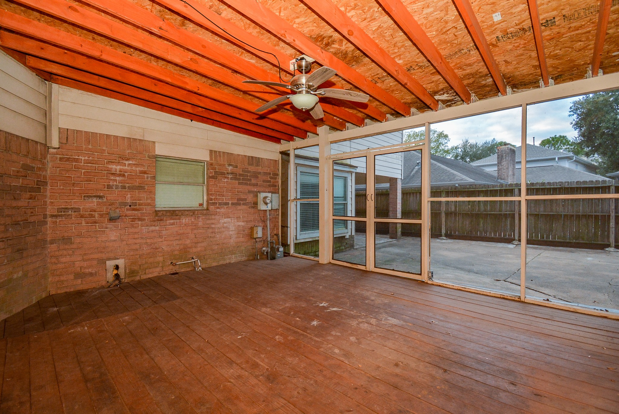 22906 Indian Ridge Drive Katy, TX 77450 - Photo 21 of 26 a view of a backyard