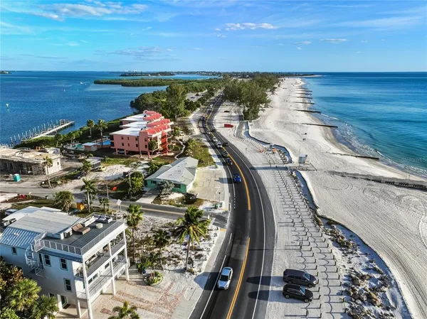 $1,999,000 | 1303 Gulf Drive South, Unit 2, Bradenton Beach, FL 34217