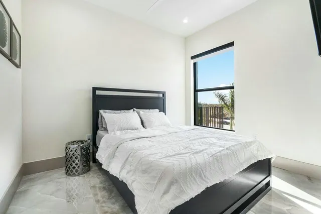 $37,500 | 13460 Us-1 Juno Beach, Juno Beach, FL 33408