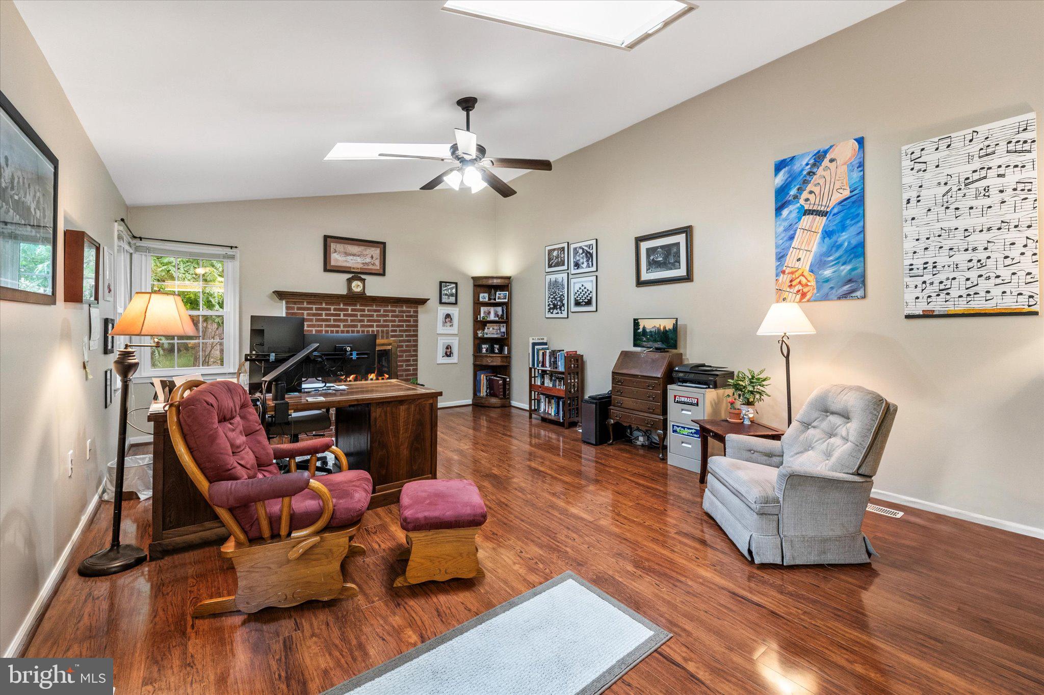 9521 Retriever Road Burke, VA 22015 - Photo 16 of 50 Gallery Image 16