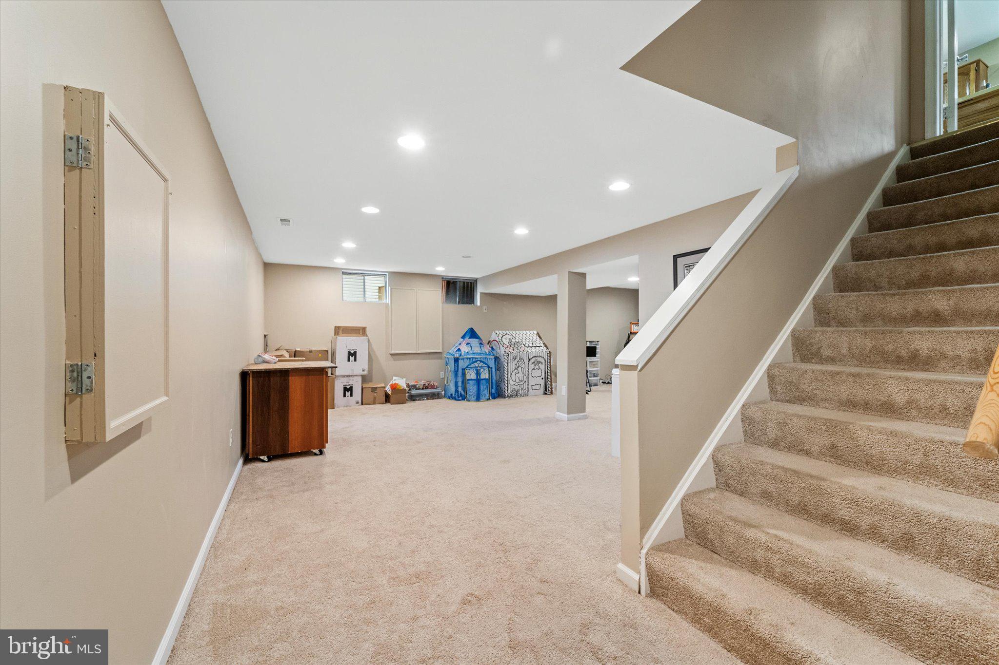 9521 Retriever Road Burke, VA 22015 - Photo 32 of 50 Gallery Image 32