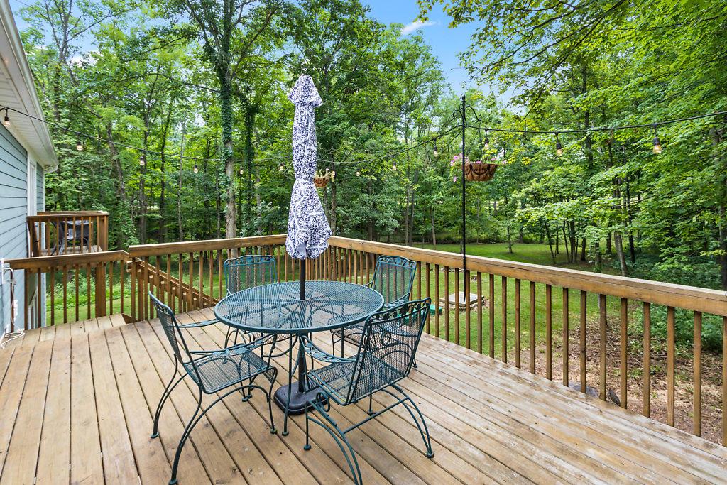 2015 Carriage Road Powell, OH 43065 - Photo 34 of 40 Gallery Image 34