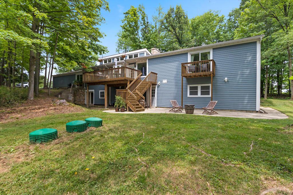 2015 Carriage Road Powell, OH 43065 - Photo 36 of 40 Gallery Image 36