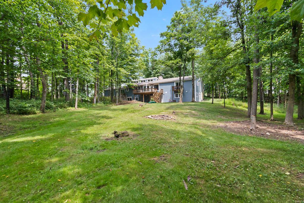 2015 Carriage Road Powell, OH 43065 - Photo 38 of 40 Gallery Image 38
