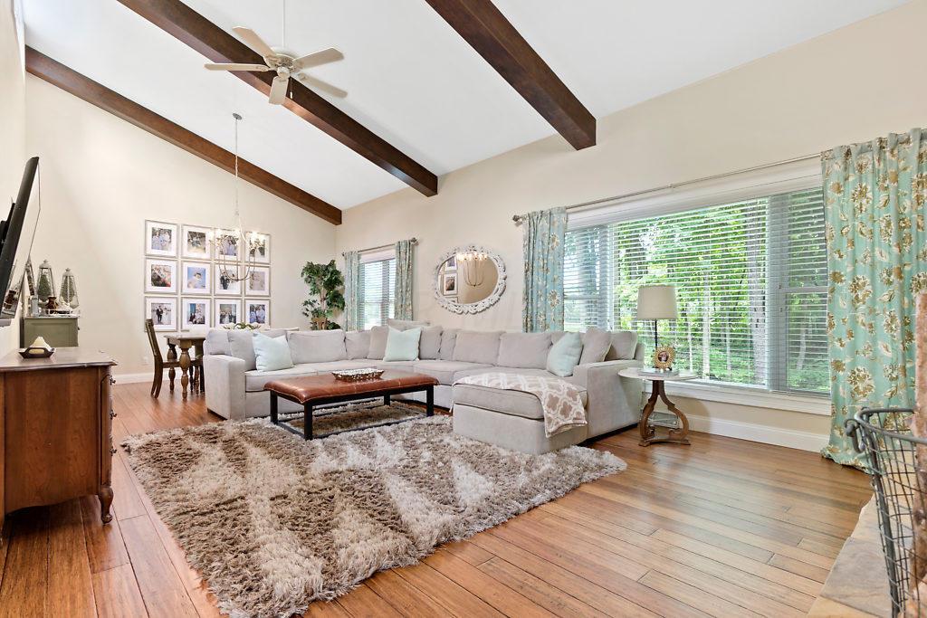 2015 Carriage Road Powell, OH 43065 - Photo 5 of 40 Gallery Image 5