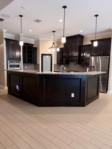 $460,000 | 6009 Pacific Way, Corpus Christi, TX 78414