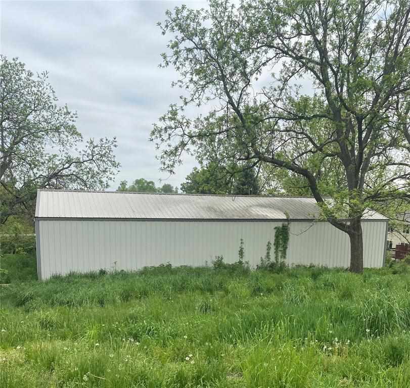 6401 Dean Road Southwest Cedar Rapids, IA 52404 - Photo 30 of 36 Gallery Image 30