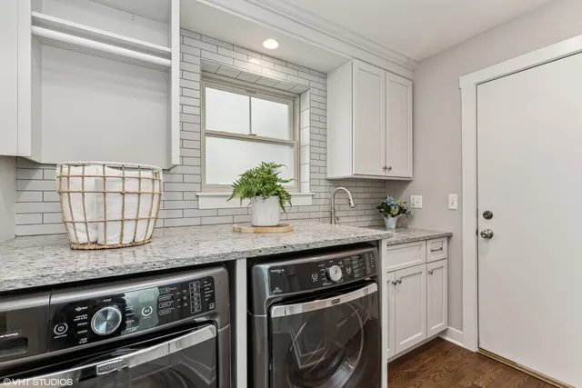 $519,000 | 1007 Harris Road, Grayslake, IL 60030