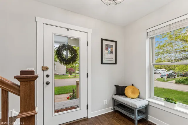 $519,000 | 1007 Harris Road, Grayslake, IL 60030